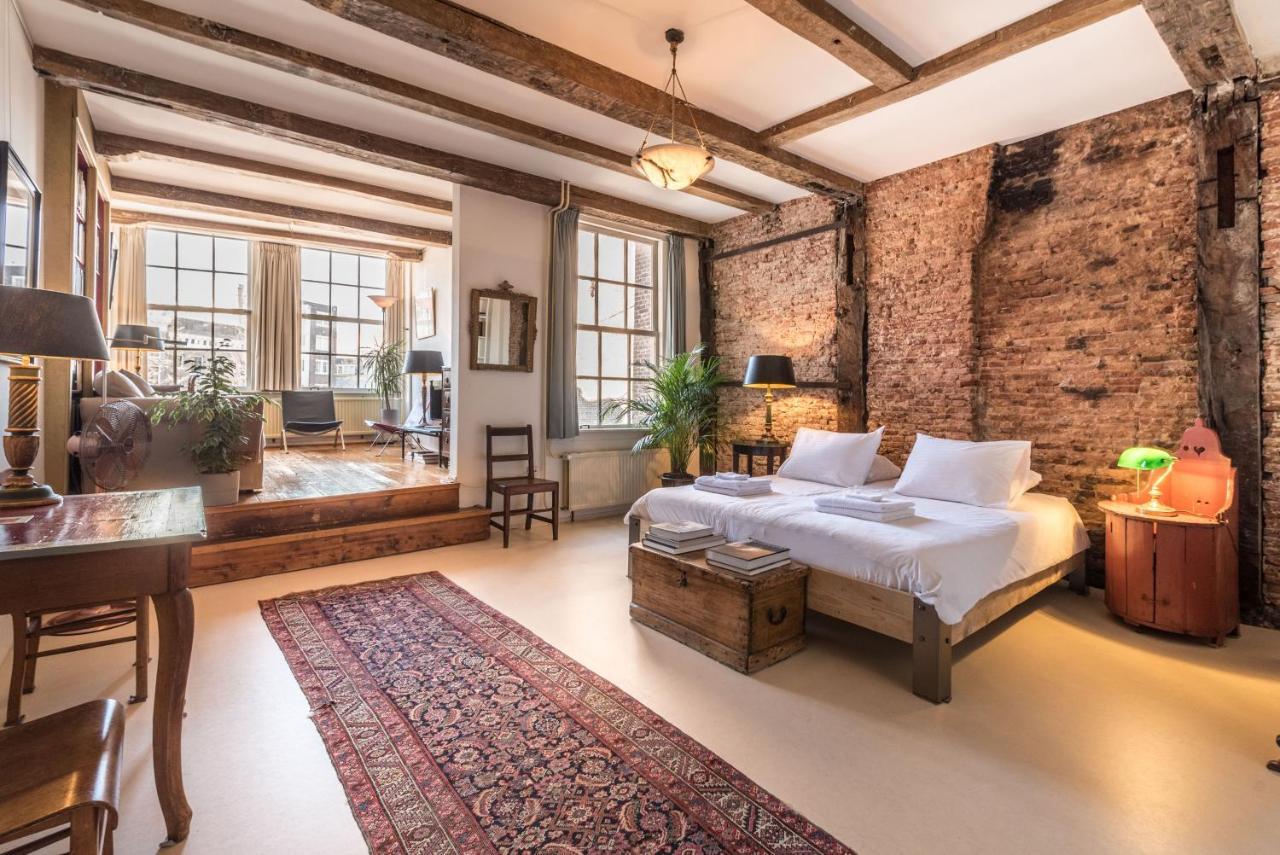 Classy Room 17Th C Canalhouse Amszterdam Kültér fotó